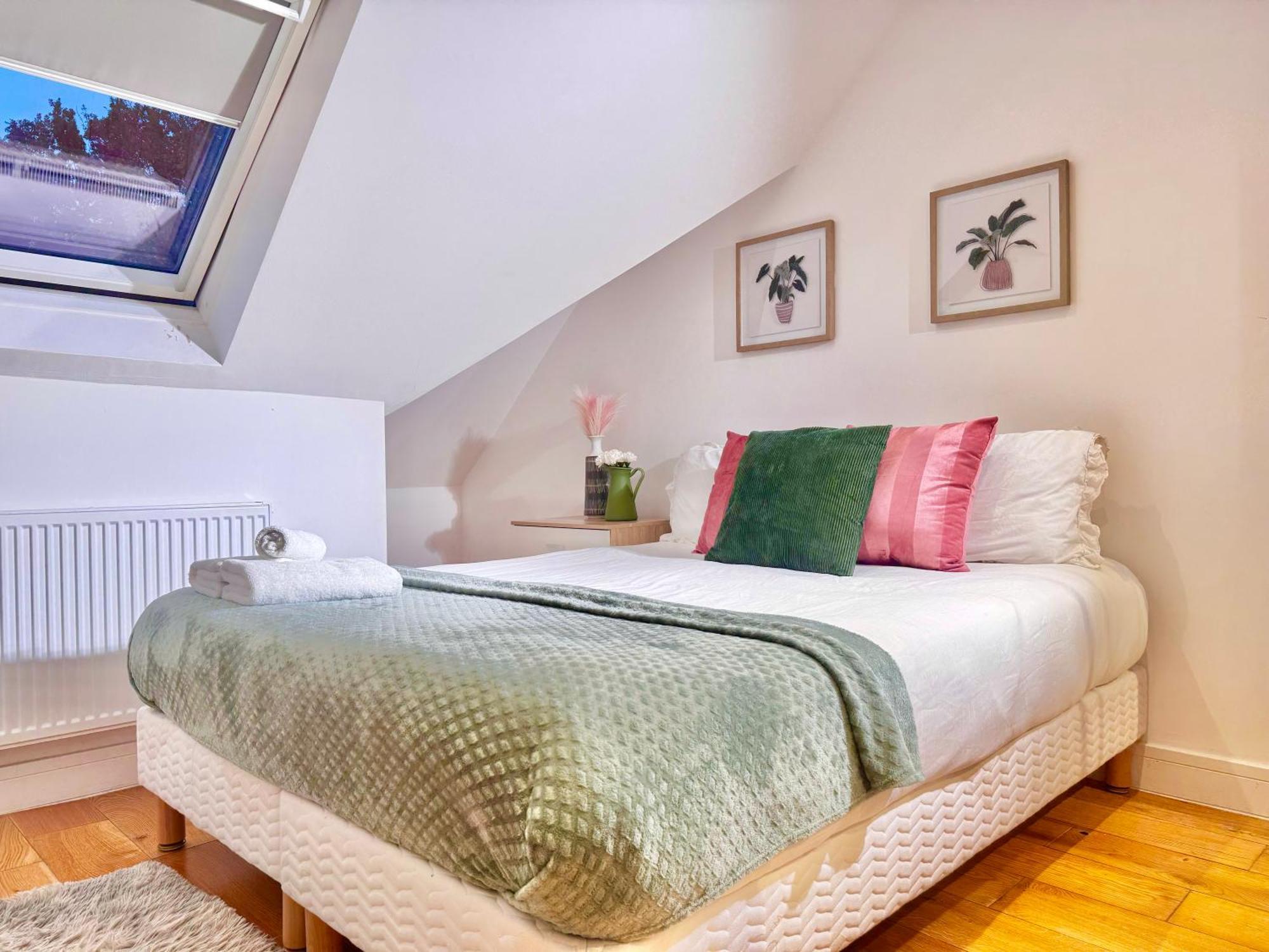 En-Suites With Free Parking 30Min To Central Λονδίνο Εξωτερικό φωτογραφία