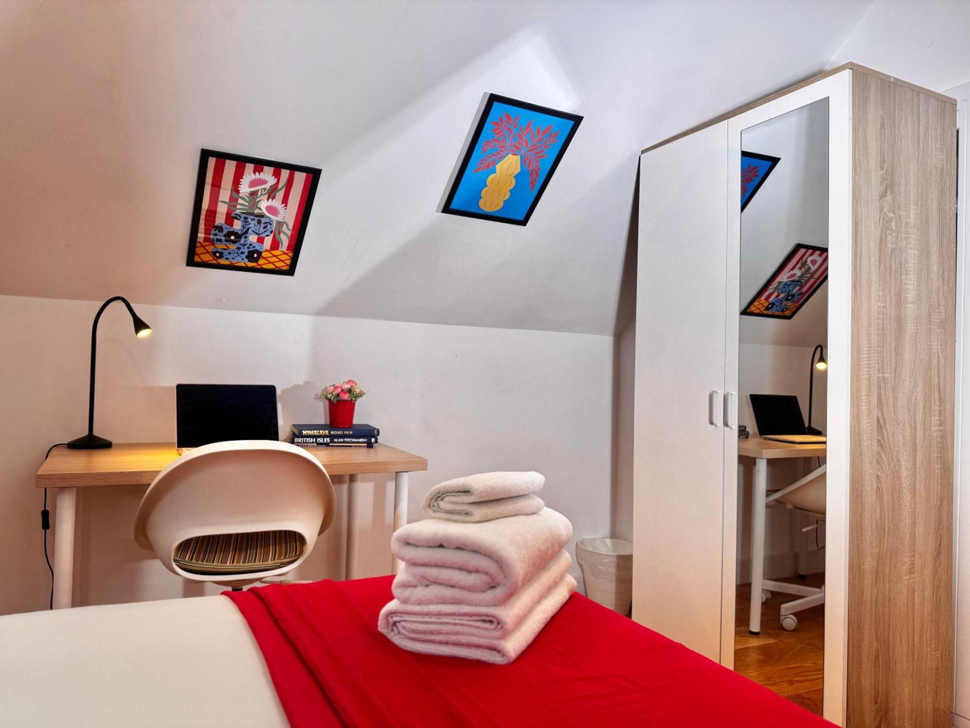 En-Suites With Free Parking 30Min To Central Λονδίνο Εξωτερικό φωτογραφία
