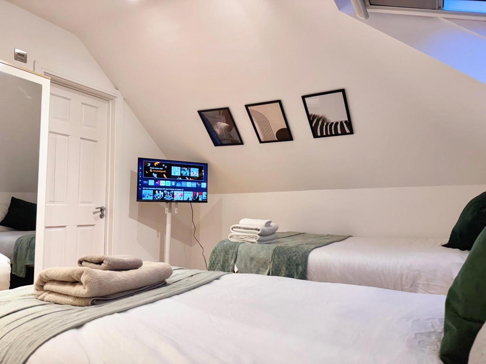 En-Suites With Free Parking 30Min To Central Λονδίνο Εξωτερικό φωτογραφία