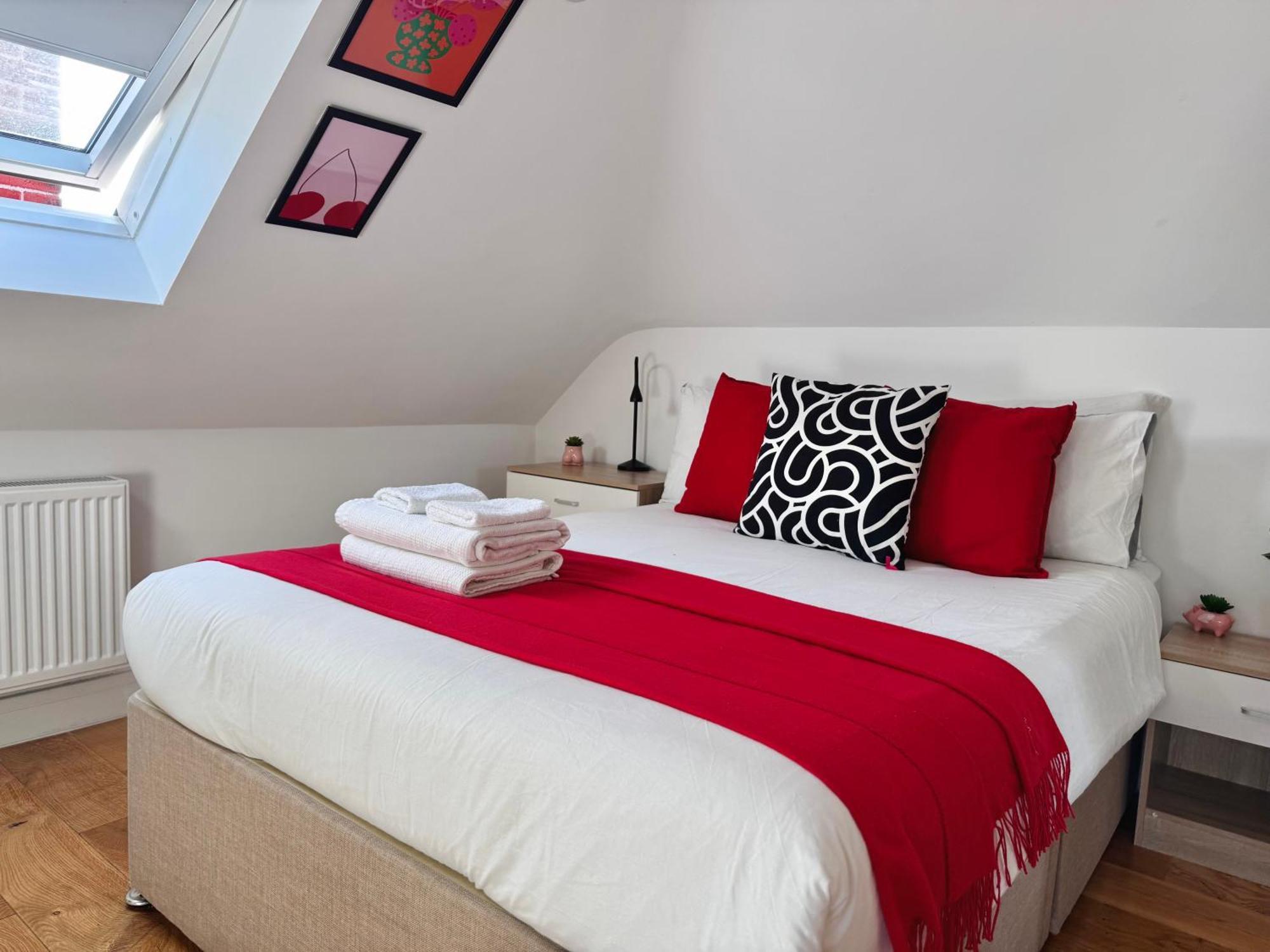 En-Suites With Free Parking 30Min To Central Λονδίνο Εξωτερικό φωτογραφία