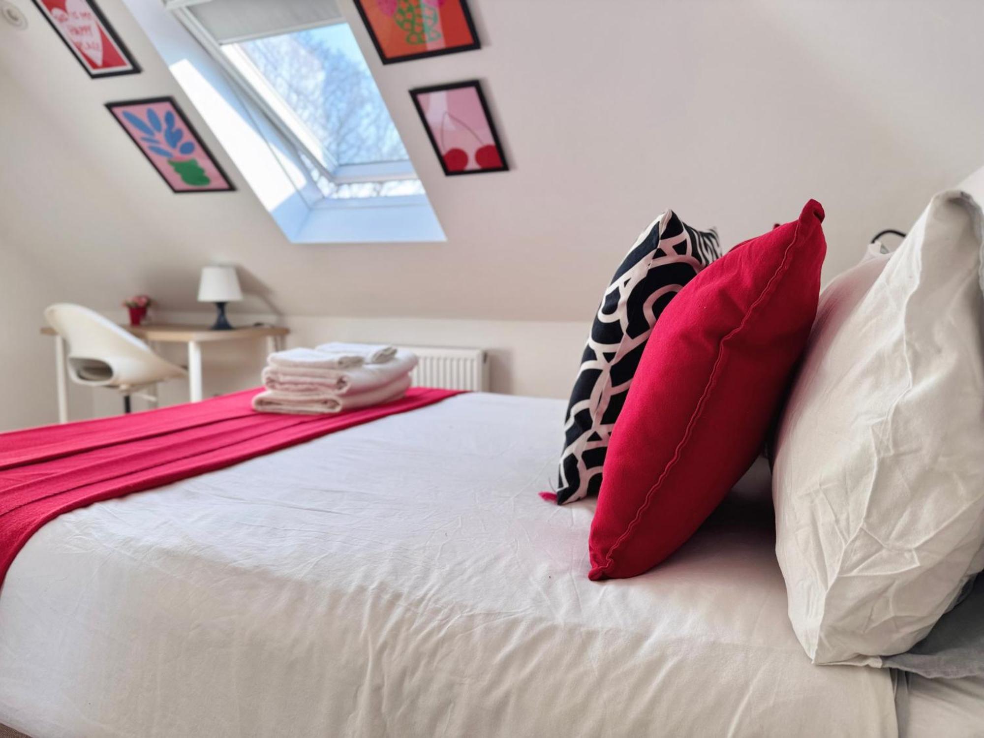En-Suites With Free Parking 30Min To Central Λονδίνο Εξωτερικό φωτογραφία