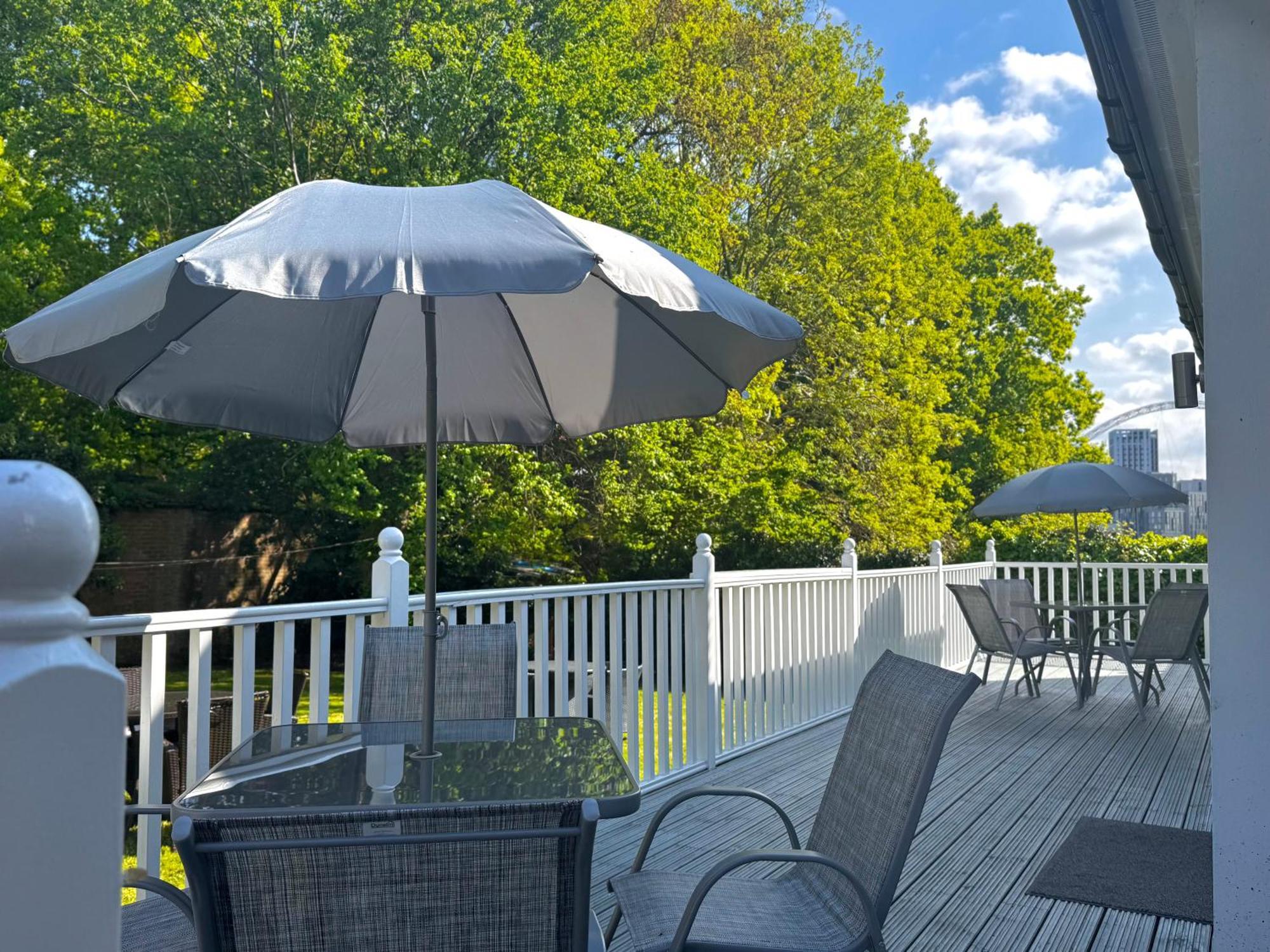 En-Suites With Free Parking 30Min To Central Λονδίνο Εξωτερικό φωτογραφία